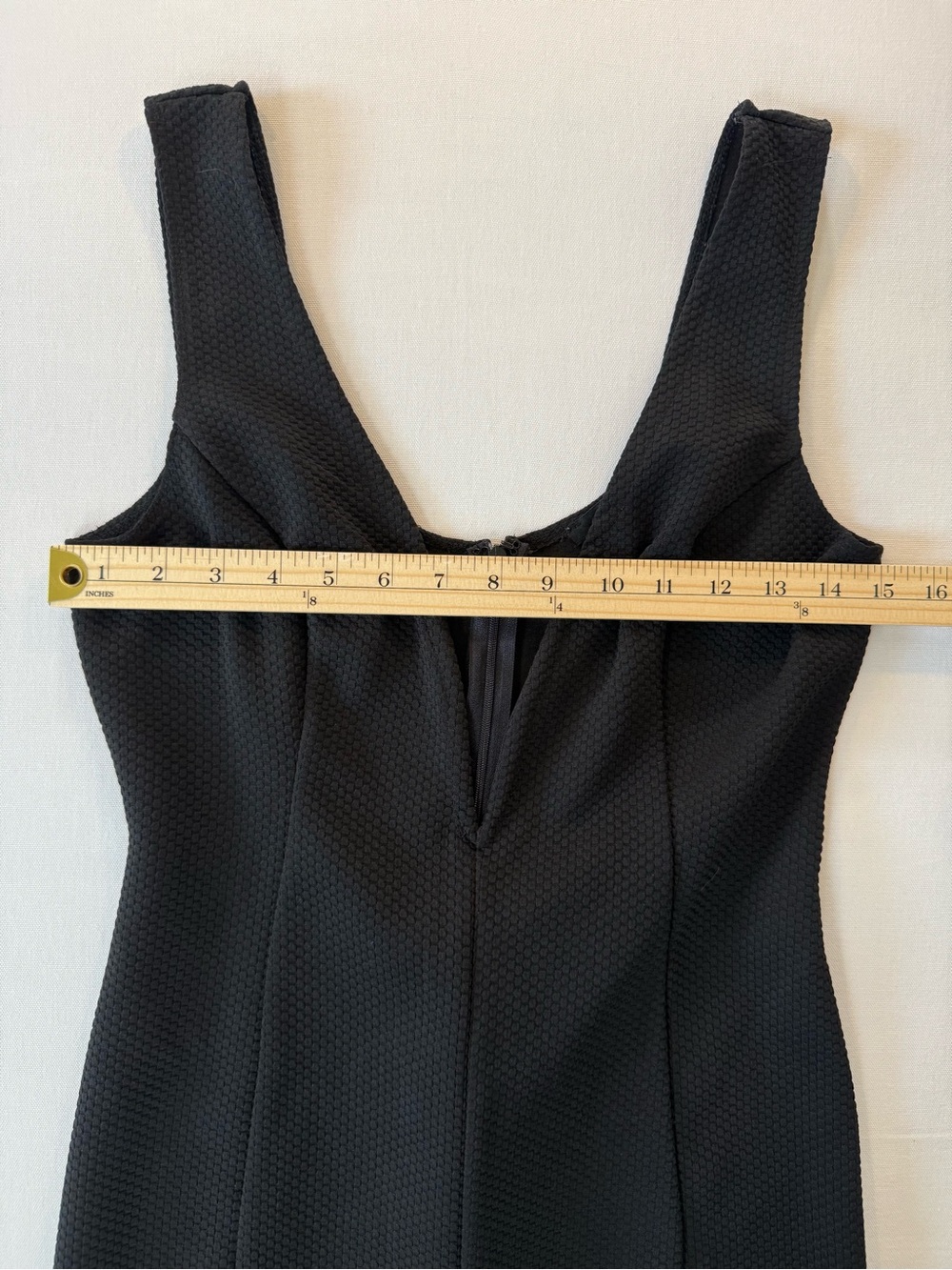 Forever 21 Black Textured Mini Dress - Picture 2 of 7